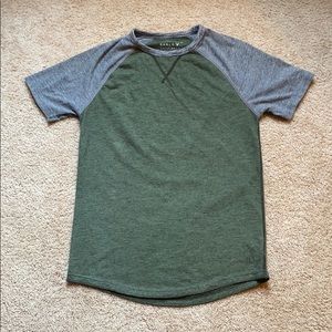 American Eagle Shirt NWOT